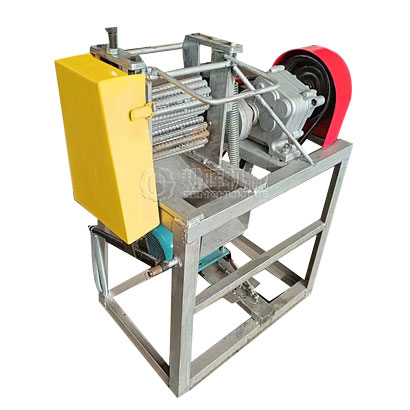 小型树枝去皮机 桑枝桂枝剥皮机 树枝脱皮机