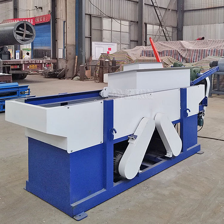 箱式木材刨花机 檀香木松木刨花机 刨花粉碎机 箱式木材刨花机 檀香木松木刨花机 刨花粉碎机