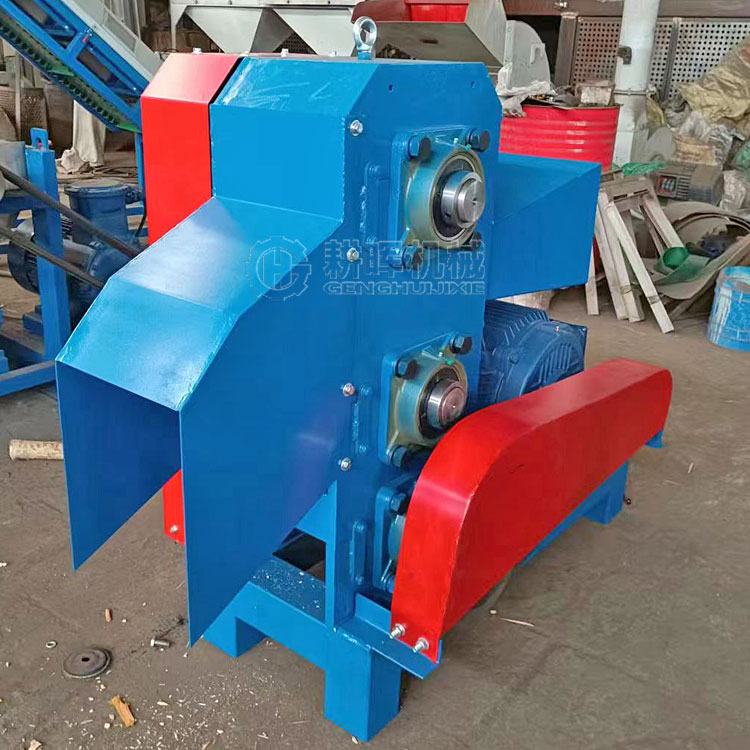 树枝切断机 原木截断机 木段机 锯木机